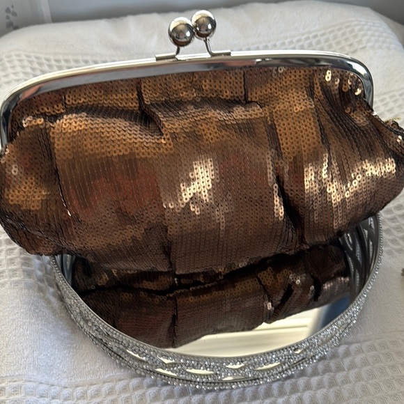 Glamorous Bronze Sequin Clutch - Picture 1 of 8